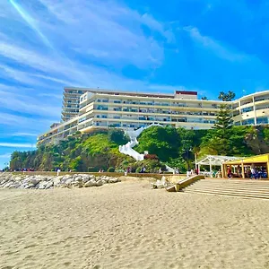 New Fabulous Beachfront Apartment Torremolinos